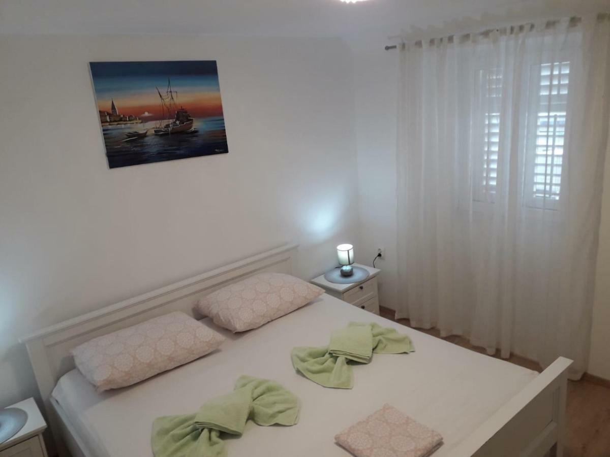 Appartamento Apartman Irena Korčula Esterno foto